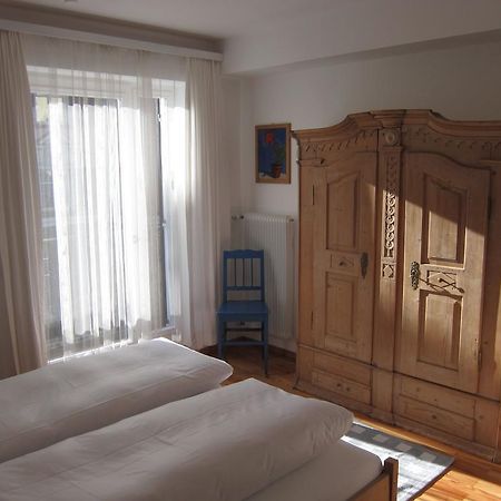 Appartement Dorfplatz 쉬룬즈 객실 사진